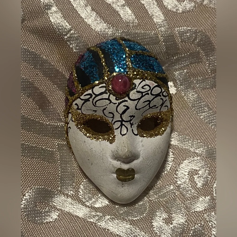 Pink Star Sapphire Glass Ceramic Masquerade Mask Brooch #7062 💋 SALE